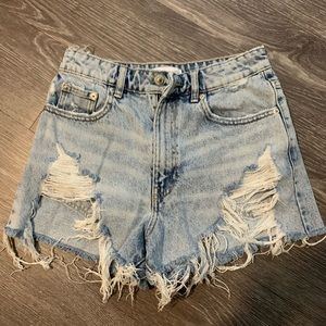 Zara Short